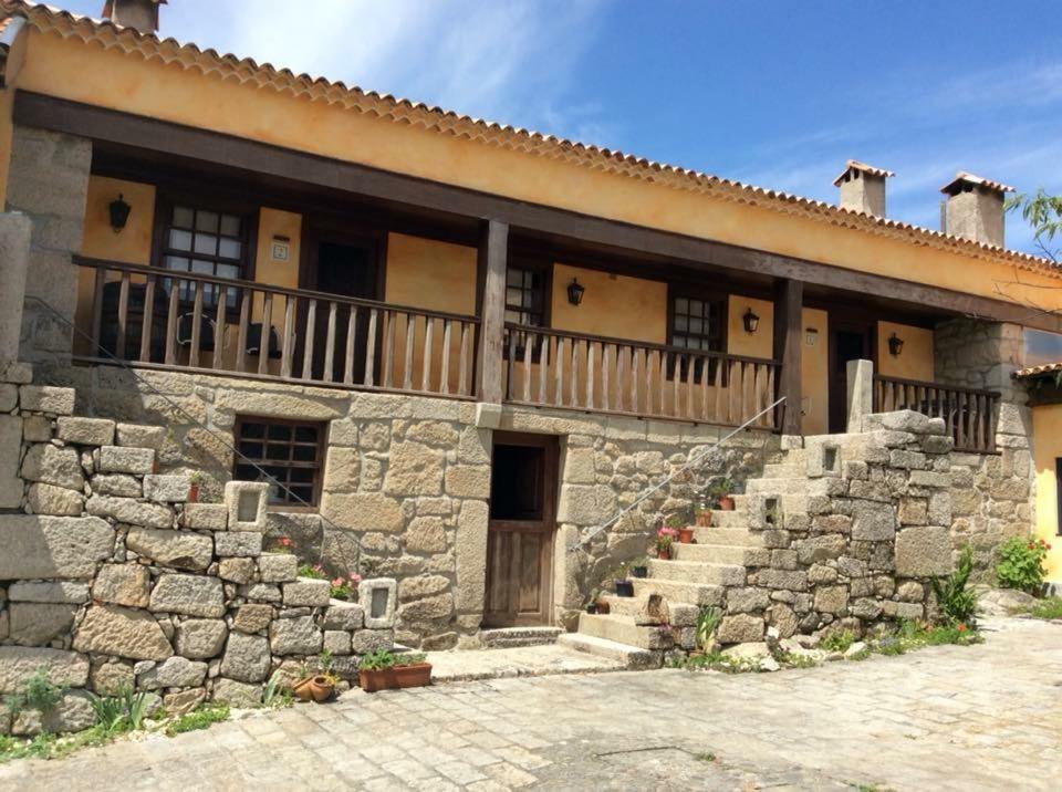 Santa Cruz da Trapa Agro-Turismo Quinta Do Pendaoヴィラ エクステリア 写真